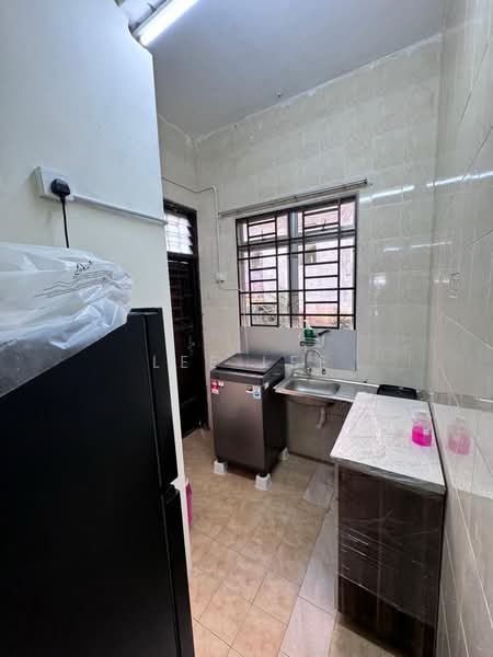 2-storey Terraced House for Rent in Taman Perling (Perling) - Lee Lee - PropertyGuru.com.my