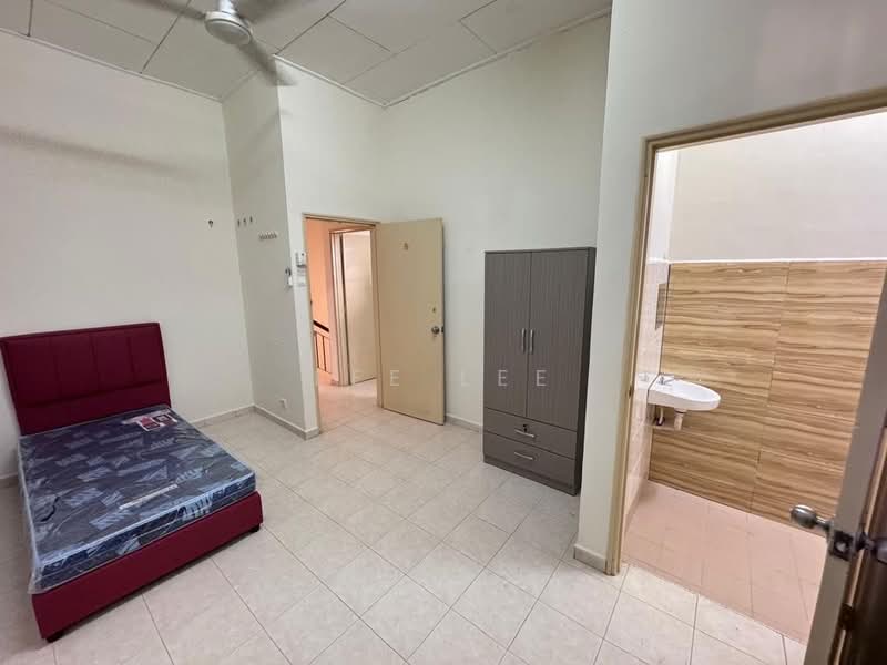 2-storey Terraced House for Rent in Taman Perling (Perling) - Lee Lee - PropertyGuru.com.my