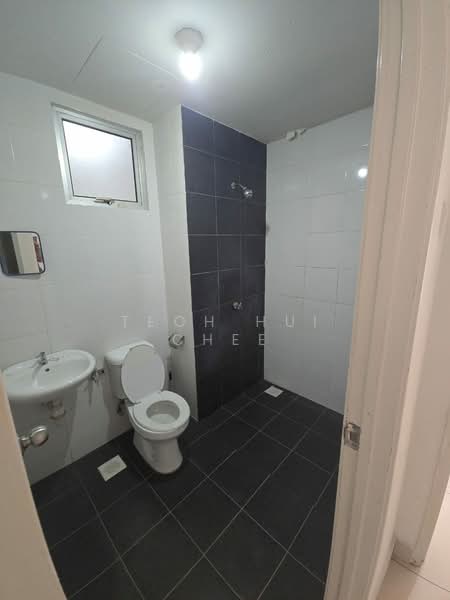 Service Residence for Rent at Maxim Citylights @ Sentul KL - Teoh Hui Chee - Bathroom - PropertyGuru.com.my
