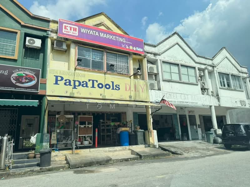 Kedai untuk Dijual di Saujana Akasia (Sungai Buloh) - Tom Yip - Exterior - PropertyGuru.com.my