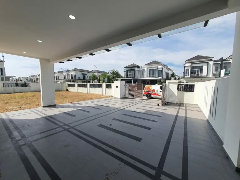 Rumah Berkembar untuk Disewa di Setia Tropika (Johor Bahru) - Shereen Wong - Exterior - PropertyGuru.com.my