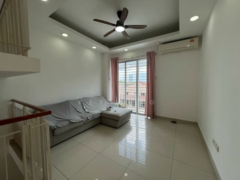 Townhouse for Rent in Petaling Jaya (Selangor) - Key Ling - Living Room - PropertyGuru.com.my