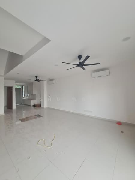 Rumah Teres 3-Tingkat untuk Disewa di Sunway (Selangor) - Shu Wai - Living Room - PropertyGuru.com.my