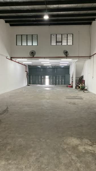 Factory for Rent in Kawasan Perindustrian Klang Utama (Kapar) - M.K. Lee - Interior - PropertyGuru.com.my