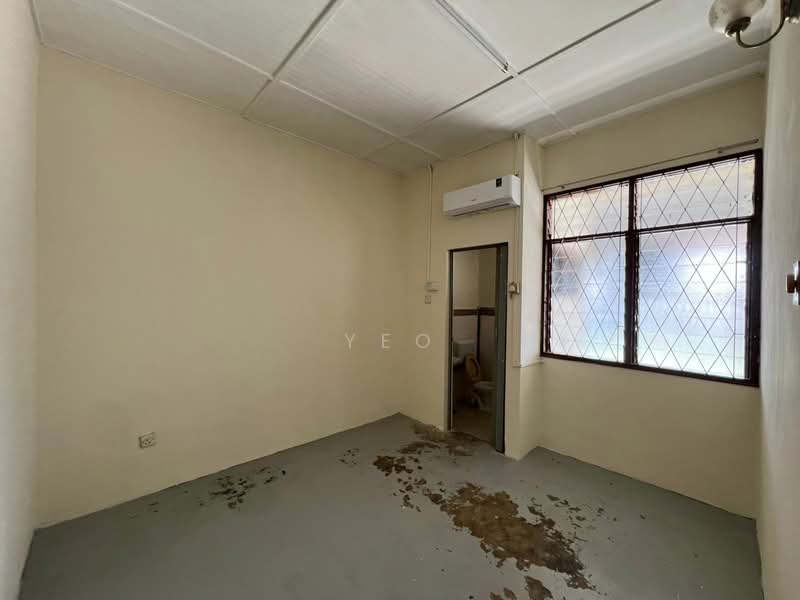 1-storey Terraced House for Rent in Taman Daya (Johor Bahru) - Yeo - PropertyGuru.com.my
