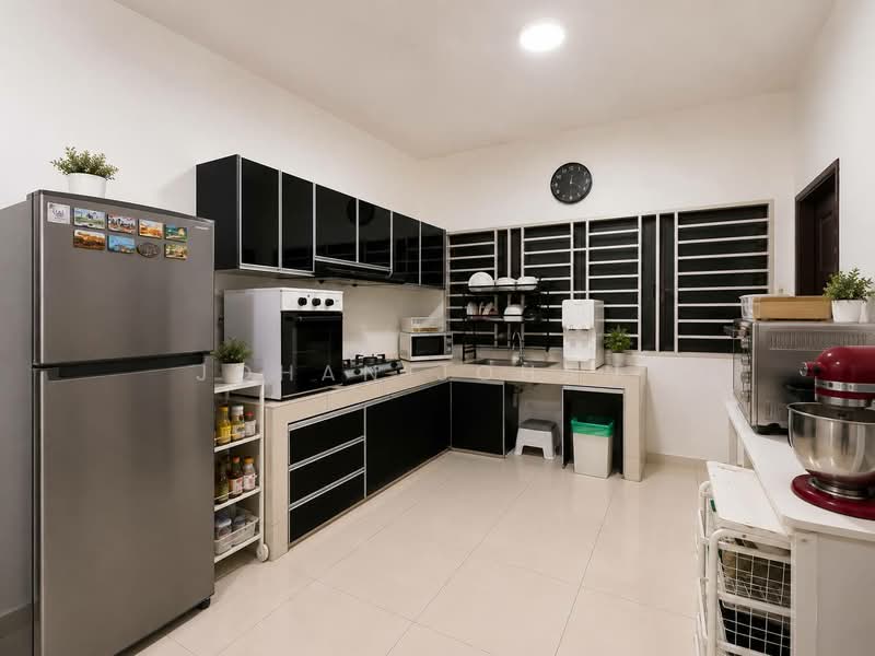 Condominium for Sale at Oasis 1 - Johan Johani - Kitchen - PropertyGuru.com.my