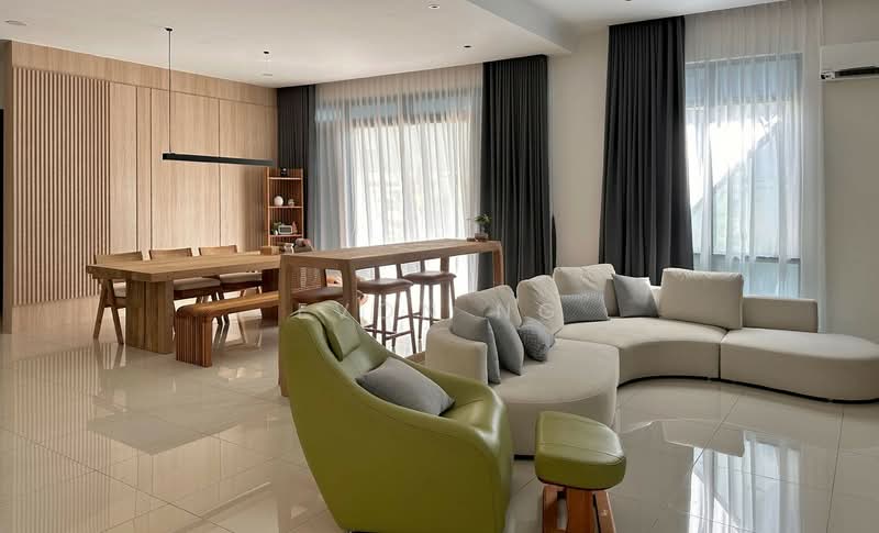 2-storey Terraced House for Sale in Bandar Springhill (Jimah) - Evon Ng - Living Room - PropertyGuru.com.my