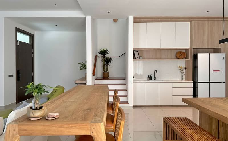 2-storey Terraced House for Sale in Bandar Springhill (Jimah) - Evon Ng - PropertyGuru.com.my