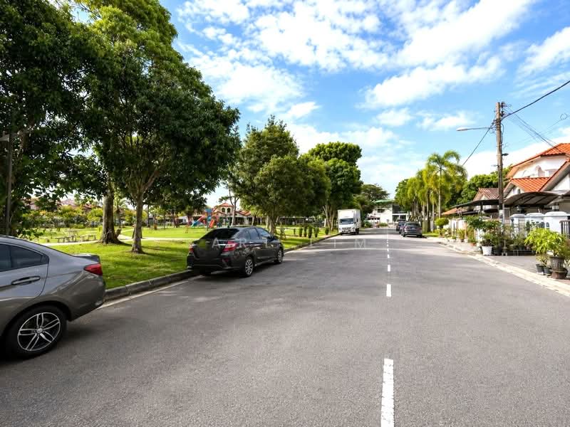 Rumah Teres 1.5 Tingkat untuk Dijual di Taman Molek (Johor Bahru) - Karl Lim - Exterior - PropertyGuru.com.my
