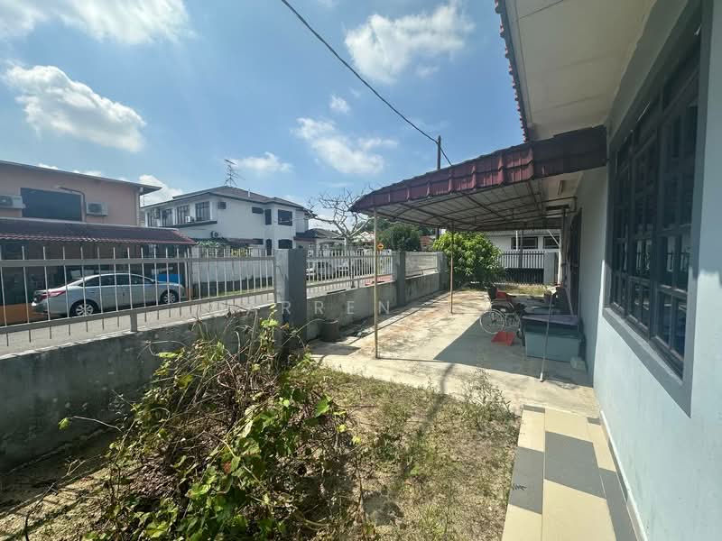 1-storey Terraced House for Sale in Senai (Kulai) - Darren Ho - Exterior - PropertyGuru.com.my