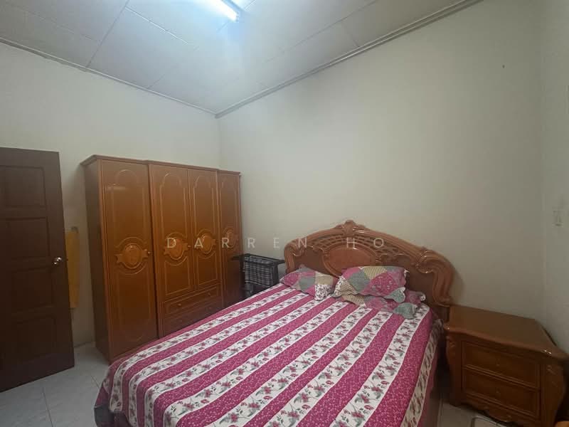 1-storey Terraced House for Sale in Senai (Kulai) - Darren Ho - Bedroom - PropertyGuru.com.my