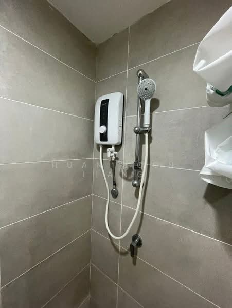 Service Residence for Rent at The Glenz @ Glenmarie - Huan Boon Liang - Bathroom - PropertyGuru.com.my
