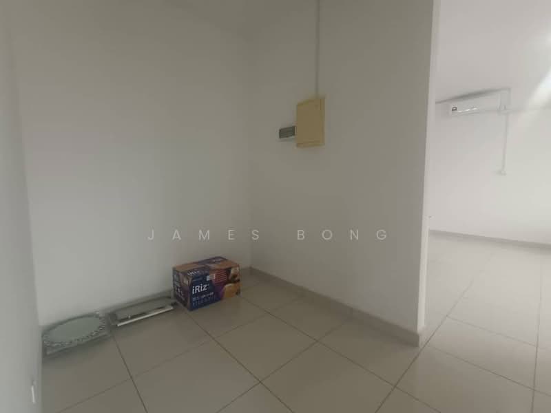 Service Residence for Sale at Skysuites @ Meldrum Hills - James Bong - Interior - PropertyGuru.com.my