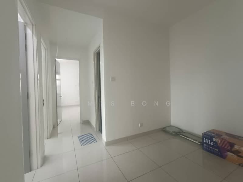Service Residence for Sale at Skysuites @ Meldrum Hills - James Bong - Interior - PropertyGuru.com.my