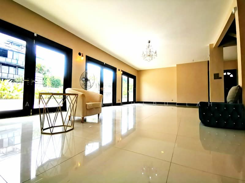 Bungalow for Rent in Jalan Tun Razak (KL City Centre) - Aizat Saifulrullah - Living Room - PropertyGuru.com.my