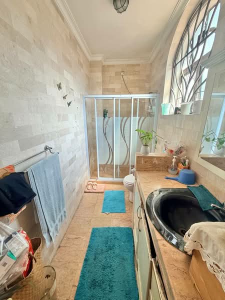 Rumah Teres 2.5 Tingkat untuk Dijual di Shah Alam (Selangor) - Nur Alia Omar - Bathroom - PropertyGuru.com.my