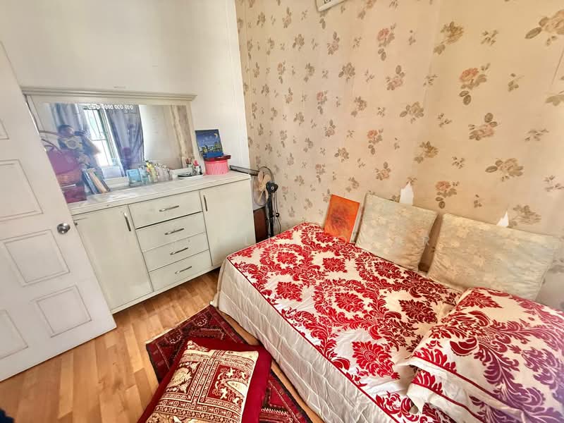 Rumah Teres 2.5 Tingkat untuk Dijual di Shah Alam (Selangor) - Nur Alia Omar - Bedroom - PropertyGuru.com.my