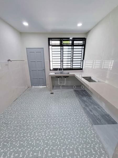 Semi-Detached House for Sale in Johor Bahru (Johor) - Jennie Ooi - Kitchen - PropertyGuru.com.my