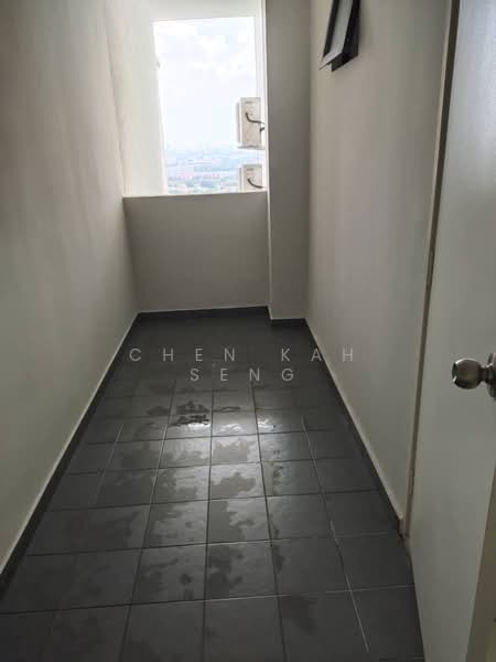 Kondominium untuk Dijual di The Andes Condo Villa @ Bukit Jalil - Chen Kah Seng - Balcony - PropertyGuru.com.my