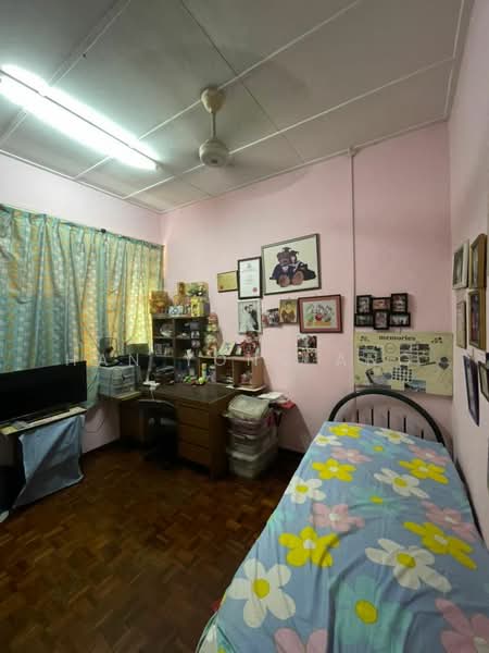 2-storey Terraced House for Sale in Taman Munsyi Ibrahim (Johor Bahru) - Han Yong Ang - Bedroom - PropertyGuru.com.my