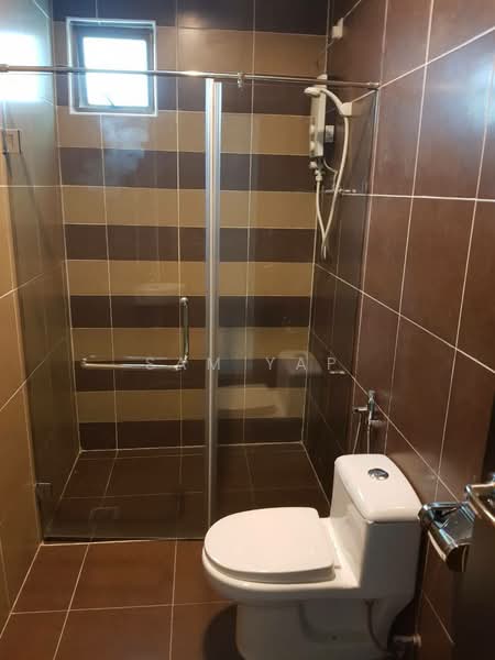 Servis Apartment untuk Disewa di D'Inspire Residence (Inspira Bestari) - Sam Yap - Bathroom - PropertyGuru.com.my