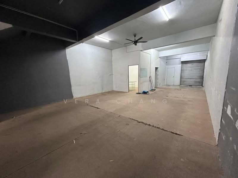 Shop for Rent in Taman Nusa Bestari (Iskandar Puteri (Nusajaya)) - Vera Chang - Interior - PropertyGuru.com.my