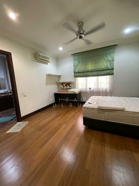 Bungalow for Sale in Kayangan Heights (Shah Alam) - Aizat Saifulrullah - Bedroom - PropertyGuru.com.my