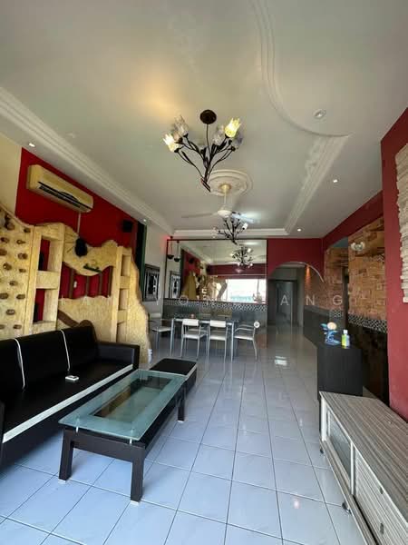 Apartment for Sale at Larkin Utama (Menara Metro Larkin) - Han Yong Ang - Living Room - PropertyGuru.com.my