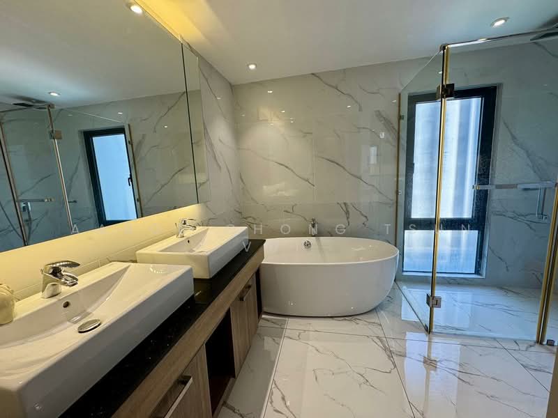 Condominium for Rent at Jesselton Residences - Aaron Chong Tsun Vui - Bathroom - PropertyGuru.com.my