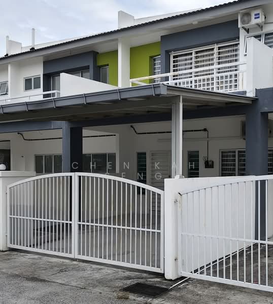 Terraced House for Sale in Taman Sengkang (Pasir Panjang) - Chen Kah Seng - Exterior - PropertyGuru.com.my
