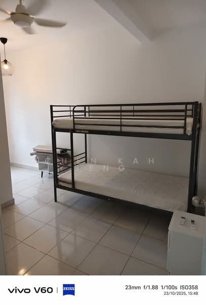 Terraced House for Sale in Taman Sengkang (Pasir Panjang) - Chen Kah Seng - Bedroom - PropertyGuru.com.my