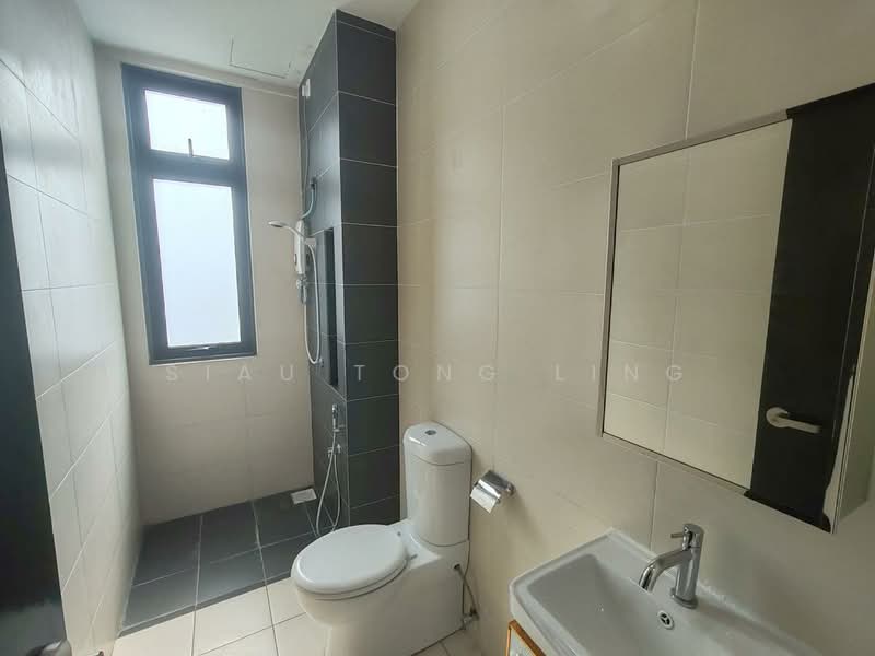 Service Residence for Sale at 8Scape Residence @ Sutera - Siau Tong Ling - PropertyGuru.com.my