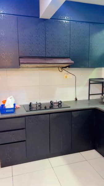 Servis Apartment untuk Disewa di Larkin Heights - Mandy Goh Siew Li - Kitchen - PropertyGuru.com.my