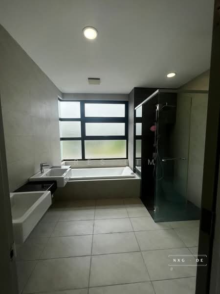 Semi-Detached House for Rent in Bandar Tropicana Aman (Telok Panglima Garang) - Ares Lim - Bathroom - PropertyGuru.com.my