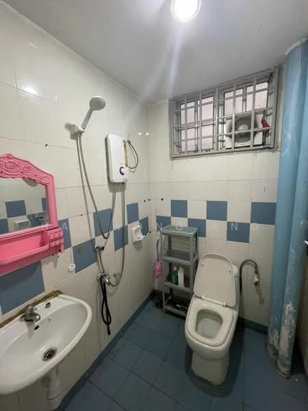 Apartment for Sale at Impian Senibong Residences - Han Yong Ang - Bathroom - PropertyGuru.com.my