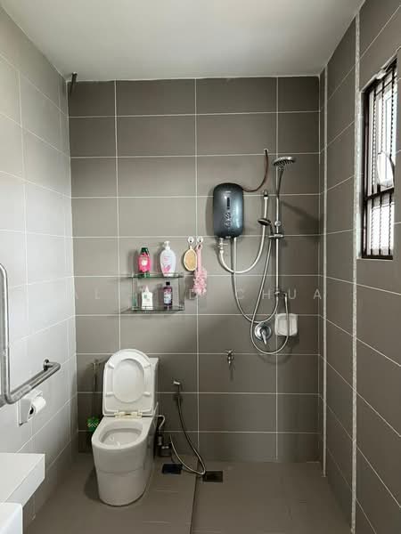 Semi-Detached House for Sale in Tabuan Tranquility (Kuching) - Alfred Chua - Bathroom - PropertyGuru.com.my