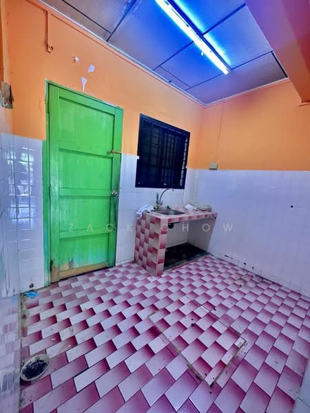Rumah Teres 2 Tingkat untuk Dijual di Bandar Selesa Jaya (Skudai) - Zack Chow - Kitchen - PropertyGuru.com.my