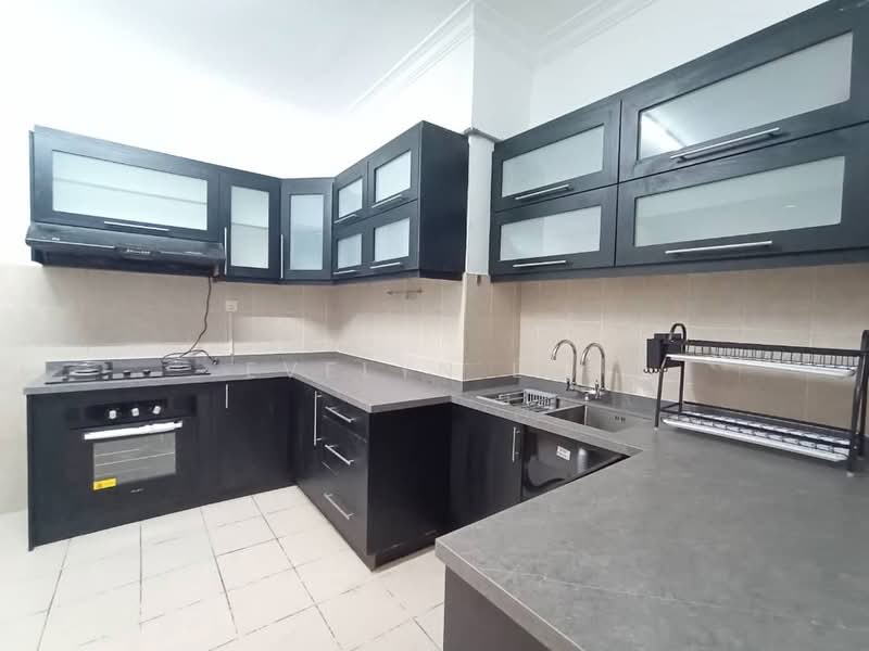 Condominium for Rent at Rivercity Condominium - Evelyn Lee - Kitchen - PropertyGuru.com.my