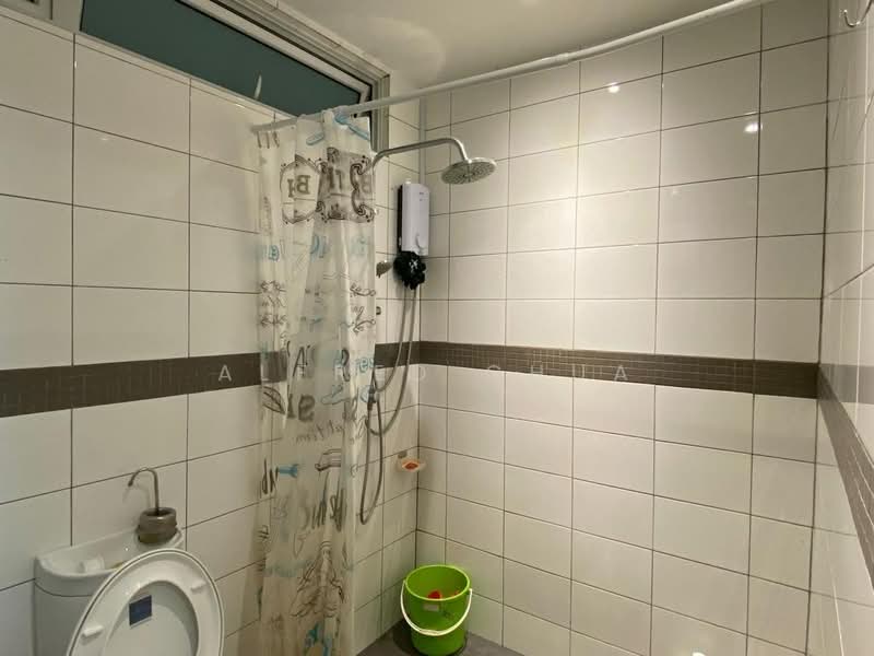 Condominium for Sale at Greenwich South - Alfred Chua - Bathroom - PropertyGuru.com.my