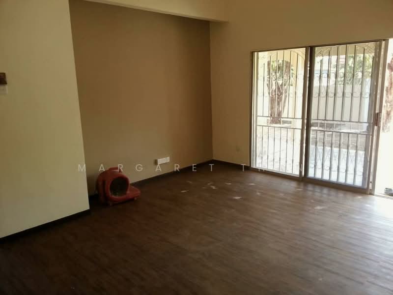 Rumah Banglo untuk Dijual di Kampung Tunku (Petaling Jaya) - Margaret Than - Living Room - PropertyGuru.com.my