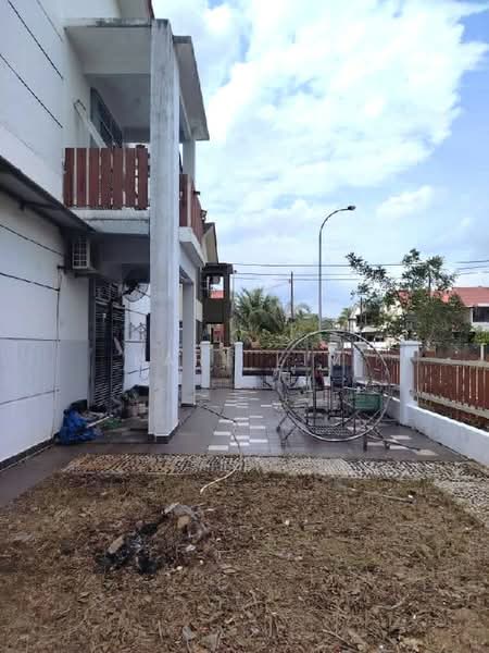 2-storey Terraced House for Sale in Taman Nusa Bestari (Iskandar Puteri (Nusajaya)) - Karl Lim - Exterior - PropertyGuru.com.my