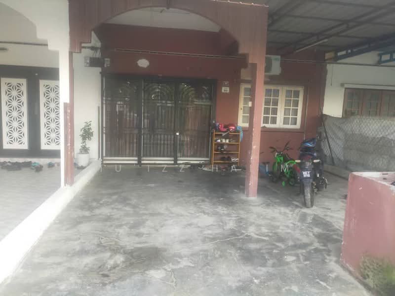 1-storey Terraced House for Sale in Kampung Delek Kanan (Klang) - Mu'izz Halim - PropertyGuru.com.my