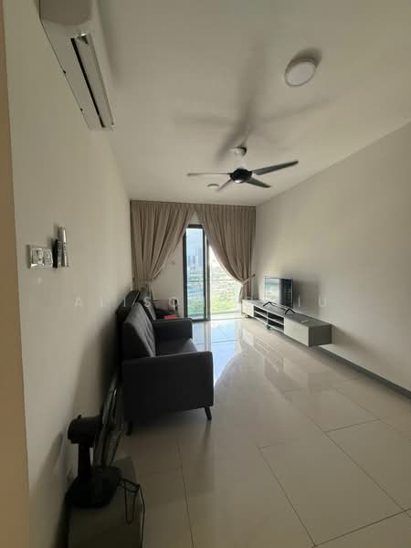 Servis Apartment untuk Disewa di United Point (Residensi Berpadu) - Alison Chiu - Living Room - PropertyGuru.com.my