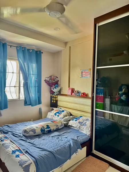 Pangsapuri untuk Dijual di Delima Intan Apartment - Leesa Cheah - Bedroom - PropertyGuru.com.my