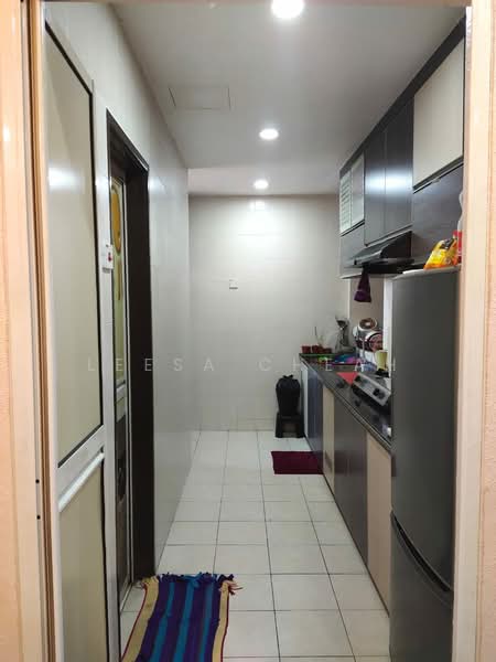 Pangsapuri untuk Dijual di Delima Intan Apartment - Leesa Cheah - Kitchen - PropertyGuru.com.my