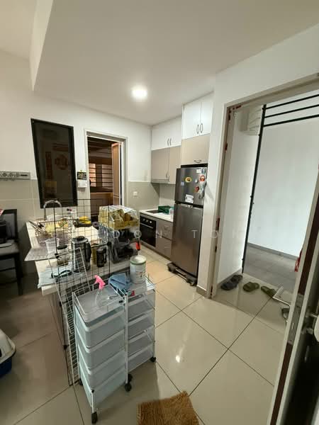 Servis Apartment untuk Disewa di Citizen 2 - Gordon Tong - Kitchen - PropertyGuru.com.my