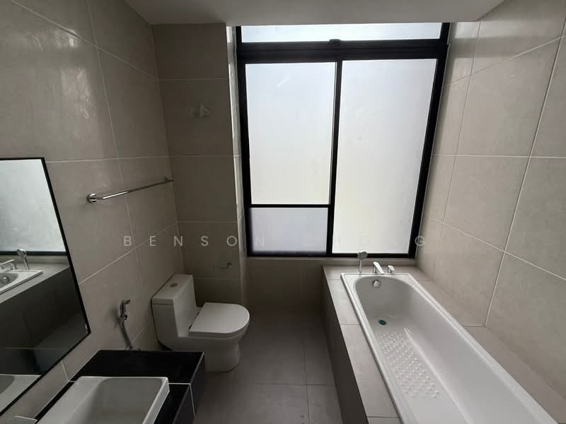 2-storey Terraced House for Sale in Puteri Harbour (Iskandar Puteri (Nusajaya)) - Benson Chong - Bathroom - PropertyGuru.com.my