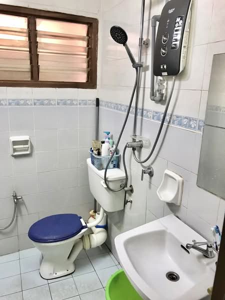 Apartment for Sale at Pangsapuri Carmila - Nick Yeoh - Bathroom - PropertyGuru.com.my