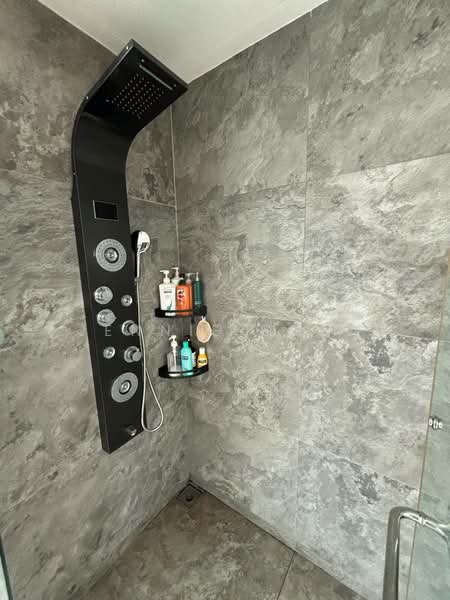 Servis Apartment untuk Dijual di Southkey Mosaic - Jennie Chew - Bathroom - PropertyGuru.com.my