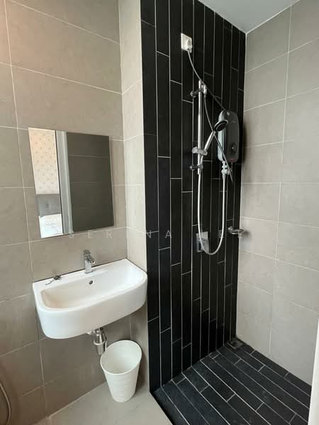 Service Residence for Rent at H2O Residences - Serena Lee - Bathroom - PropertyGuru.com.my